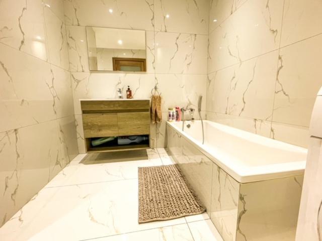 Sliema Jacuzzi Flat Διαμέρισμα Εξωτερικό φωτογραφία